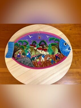 Hand Painted Fish-Shaped Clay Pottery Decorative Plate, Multicolor, Handmade